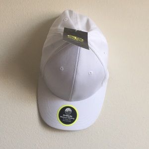 White cap/hat